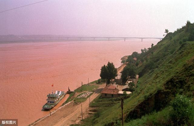 风陵渡位置描述（三省交界的古镇风陵渡）(26)