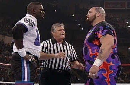 wwe摔角狂热名人堂全部成员（这些WWE巨星都打过摔角狂热主战赛）(17)