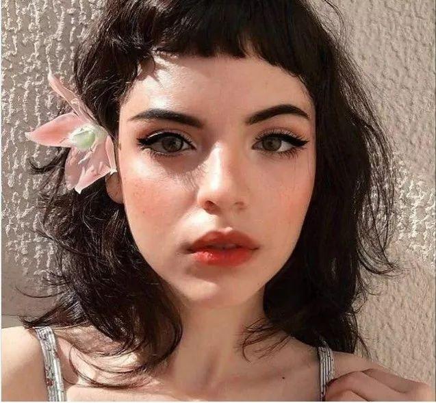 最流行的几款刘海合集（今年最流行的6款刘海）(22)