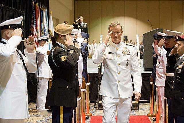 本拉登生前影像（本拉登的逃亡岁月）(7)