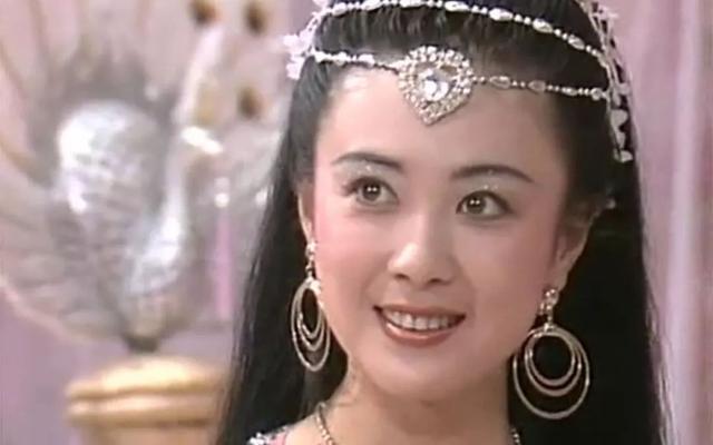 44岁傅艺伟近照（55岁傅艺伟近照曝光）(51)