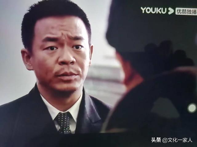 悬崖最后内鬼是谁（好人牺牲坏人平安）(10)