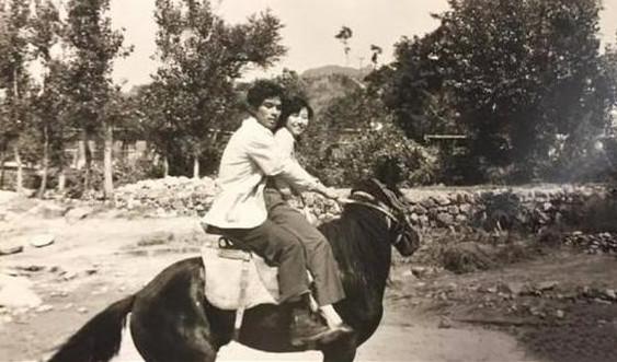 朱时茂婚姻（67岁朱时茂26岁娶初恋）(8)