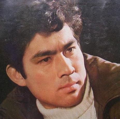 朱时茂婚姻（67岁朱时茂26岁娶初恋）(1)