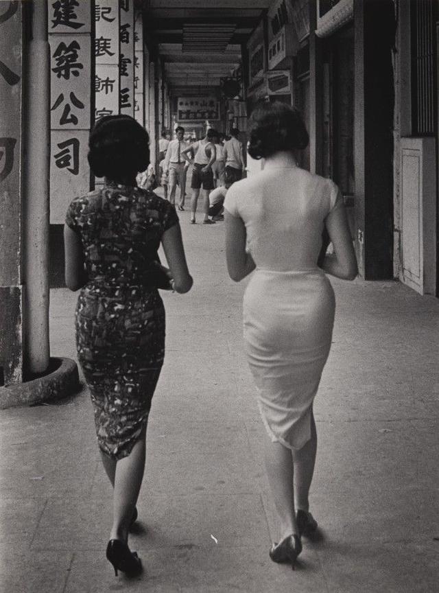 以前旗袍和现代旗袍的区别（上世纪20年代形成的旗袍）(17)