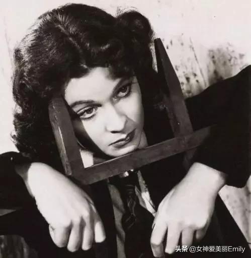 钟镇涛张曼玉结婚（她是乱世佳人也是）(24)