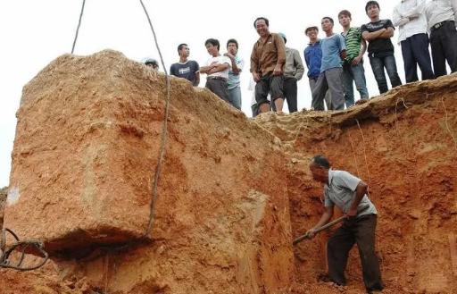 暴雨冲出汉代关羽古墓（洛阳大雨冲出关羽）(2)