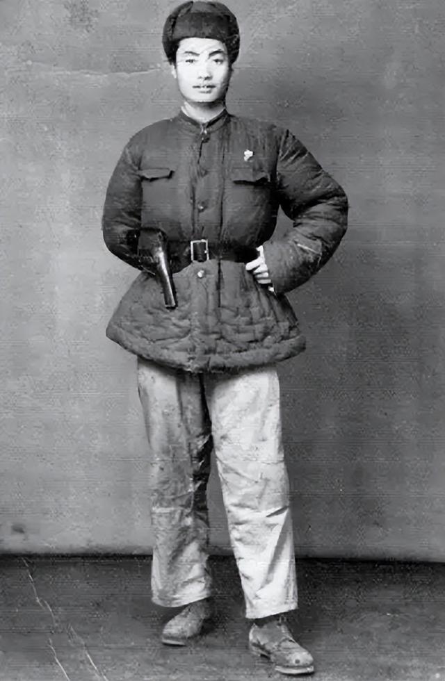 杨尚昆被关押时病危（杨尚昆被关押时病危）(10)