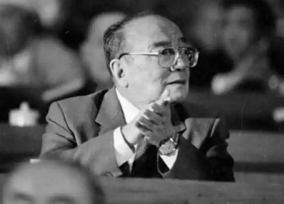 ​杨尚昆被关押时病危（杨尚昆被关押时病危）