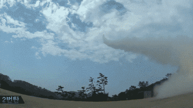 钻地弹科普（兵器小百科10钻地弹）(1)