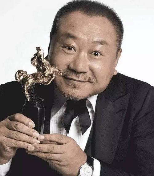 范伟春晚小品大全集（再也不是那个脑袋大）(5)