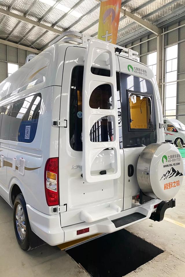 大通v80长轴高顶无中门b型房车（享受周末2人世界）(25)