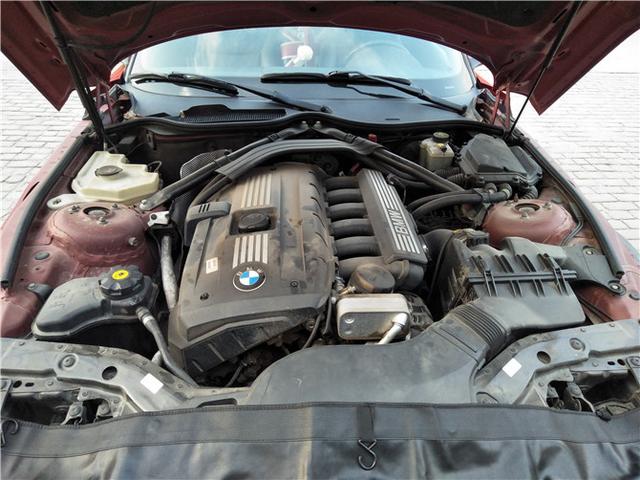 宝马z4的优势和劣势（拉风轿跑宝马Z4的七年之痒）(6)