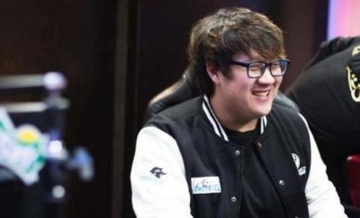 ​LOL微笑真名叫什么