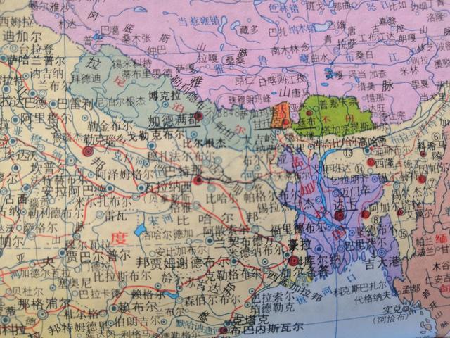 尼泊尔地图上的高清版大图（世界地图变迁史）(2)