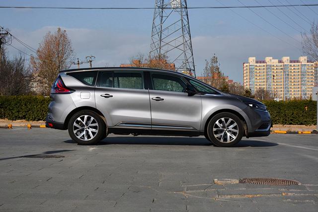 雷诺最新款espace（一台被忽视的合资七座MPV）(3)