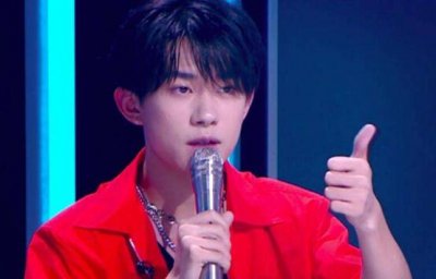 ​少年之名易烊千玺参加几期（易烊千玺参加两期）