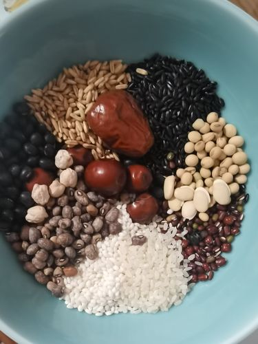 八宝粥是由哪八种材料做的