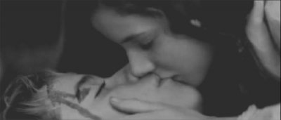 ​经典爱情对白（52句关于爱情的经典台词）