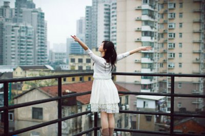 ​唠叨总让人心烦的句子讨厌别人唠叨的句子