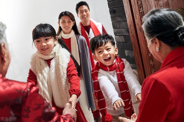 ​大年初二的风俗有哪（大年初二习俗多）