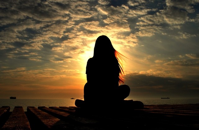 超拽霸道群网名带符号(精选79个)