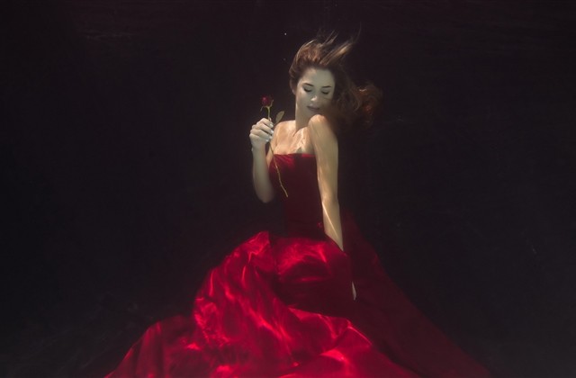 搞笑吃鸡名字昵称(139个)