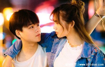 ​情侣名字超甜一对，一人一半甜到不要不要的(无形之中秀恩爱)