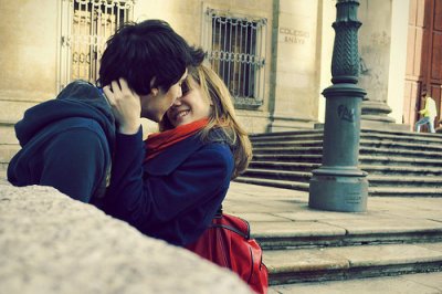 ​朋友圈暗恋女孩的句子84句