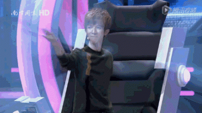 ​郭敬明究竟多奢靡？财大气粗“欺负”人！揭秘其家庭背景