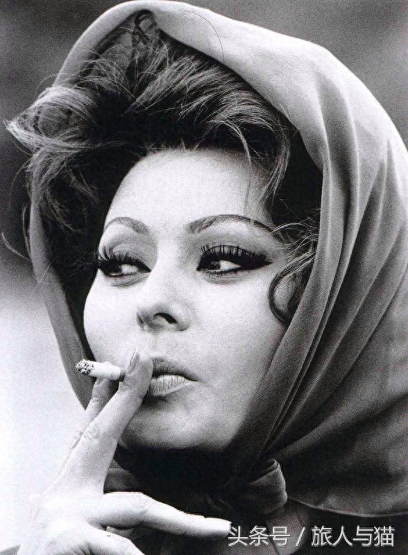 意大利永远的女神—索菲亚罗兰!最后一张照片看着让人心疼……