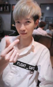 ​王者荣耀上好佳坦言直播压力大，网友：振作！