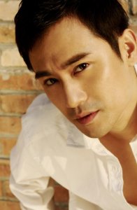 ​蒋欣的前男友竟是他？有颜又有实力！