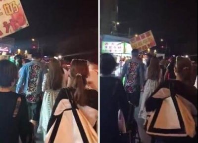 ​昆凌挺孕肚逛夜市