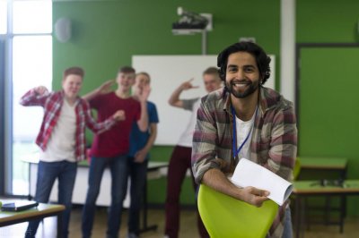 ​班主任期中工作总结与反思小学 班主任期中工作总结新浪