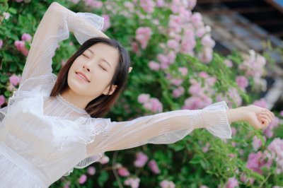 ​感叹时间过得快的句子 感叹岁月催人老的句子