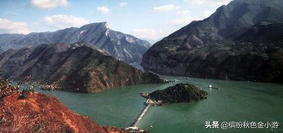 ​刘备的白帝城在哪里（刘备死于白帝城是现在哪里）