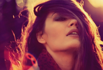 ​形容年轻的诗句 形容年轻的成语诗句(精选31句)