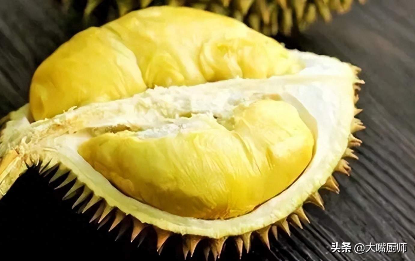 ​榴莲如何挑选肉多的 榴莲肉多怎么挑