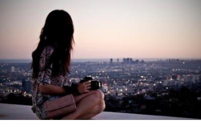 微笑面对生活的名言警句句