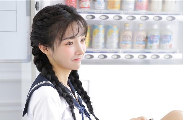 ​女人拼命挣钱经典句子短句