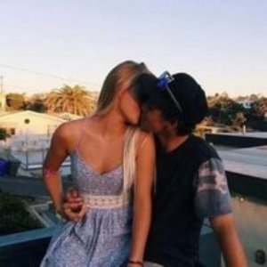 ​同学祝福语大全简短（同学录留言手绘图案）