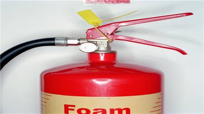 ​干粉灭火器不可用于电器类火灾 干粉灭火器适用于电器起火么
