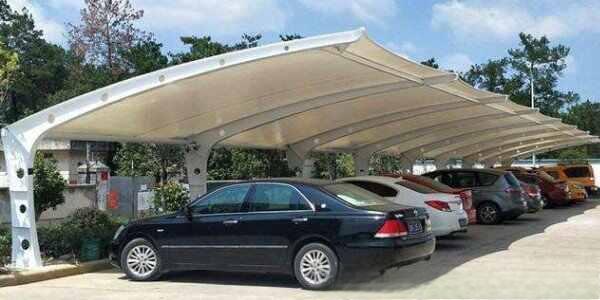 汽车长时间在太阳下暴晒会怎么样?车子暴晒会怎么样-