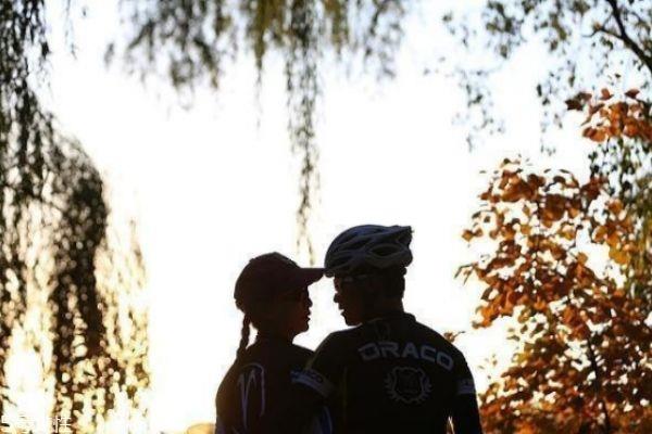 女生如何向男生表白 女生喜欢男生表白方法 女生如何向男生表白 女生喜欢男生表白方法