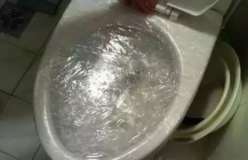 ​家里的马桶经常堵怎么办 家用马桶疏通有妙招