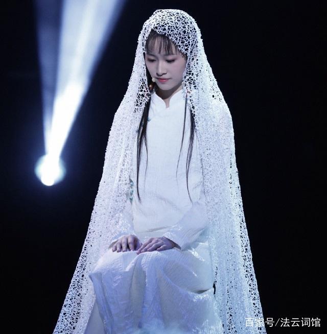 国风美少年第二期：在黄金班，无奈评委的眼里不揉沙子，男女比例严重失调。她给人的感觉，一个人要想走得更远，</p><p style=