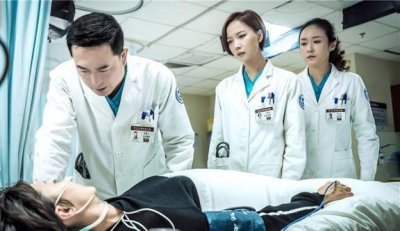 ​国内最经典的八部医疗剧，每部都比《外科风云》好看
