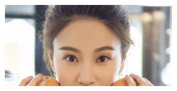 颜值高学历也高,出道前还是警花,网友:不红天理难容!