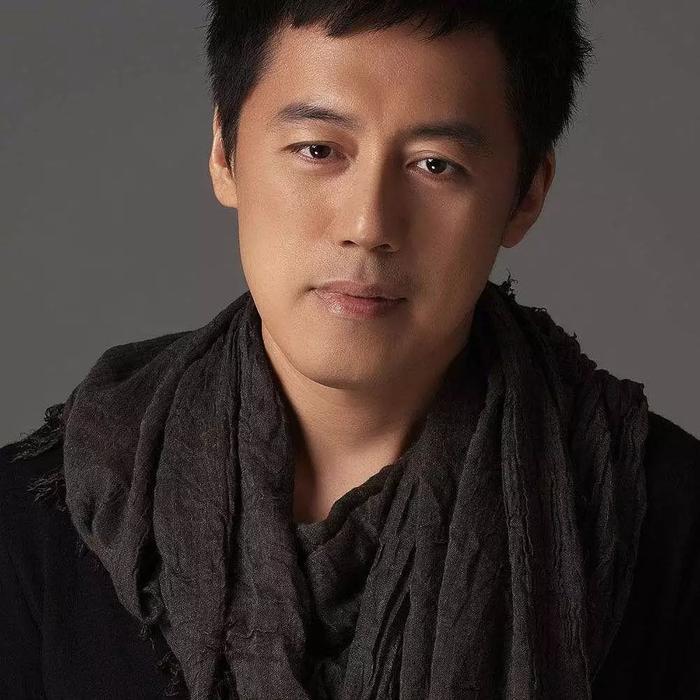 张宇：唱过那么多苦情歌的他，张宇一度芳心暗许。<p style=